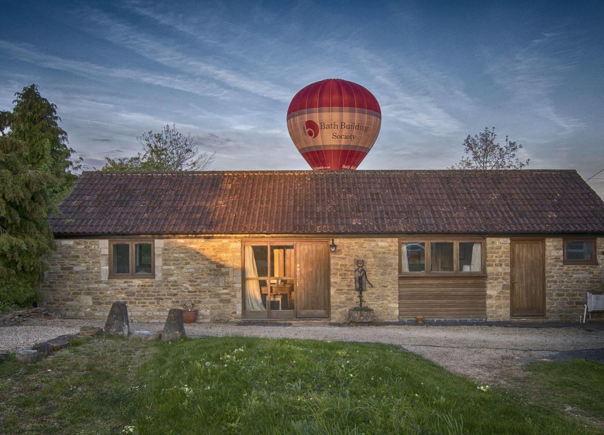 Willa Whitley Coach House Zewnętrze zdjęcie
